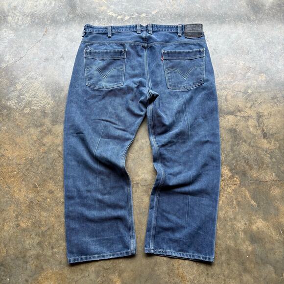 Unique‎ Vintage Y2K Levi’s 569 Blue Jeans - Picture 1 of 8
